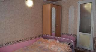 Гостиница Guest House Nicole Судак Двухместный номер с 1 кроватью или 2 отдельными кроватями-4